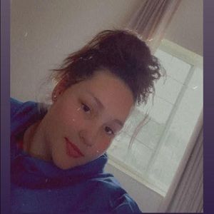 Meet your Posher, Idaliah